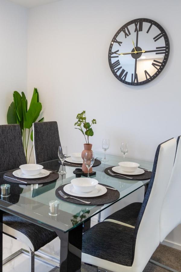 Tuam Street Treasure- 2 Bed 2 Bath Leilighet Christchurch Eksteriør bilde