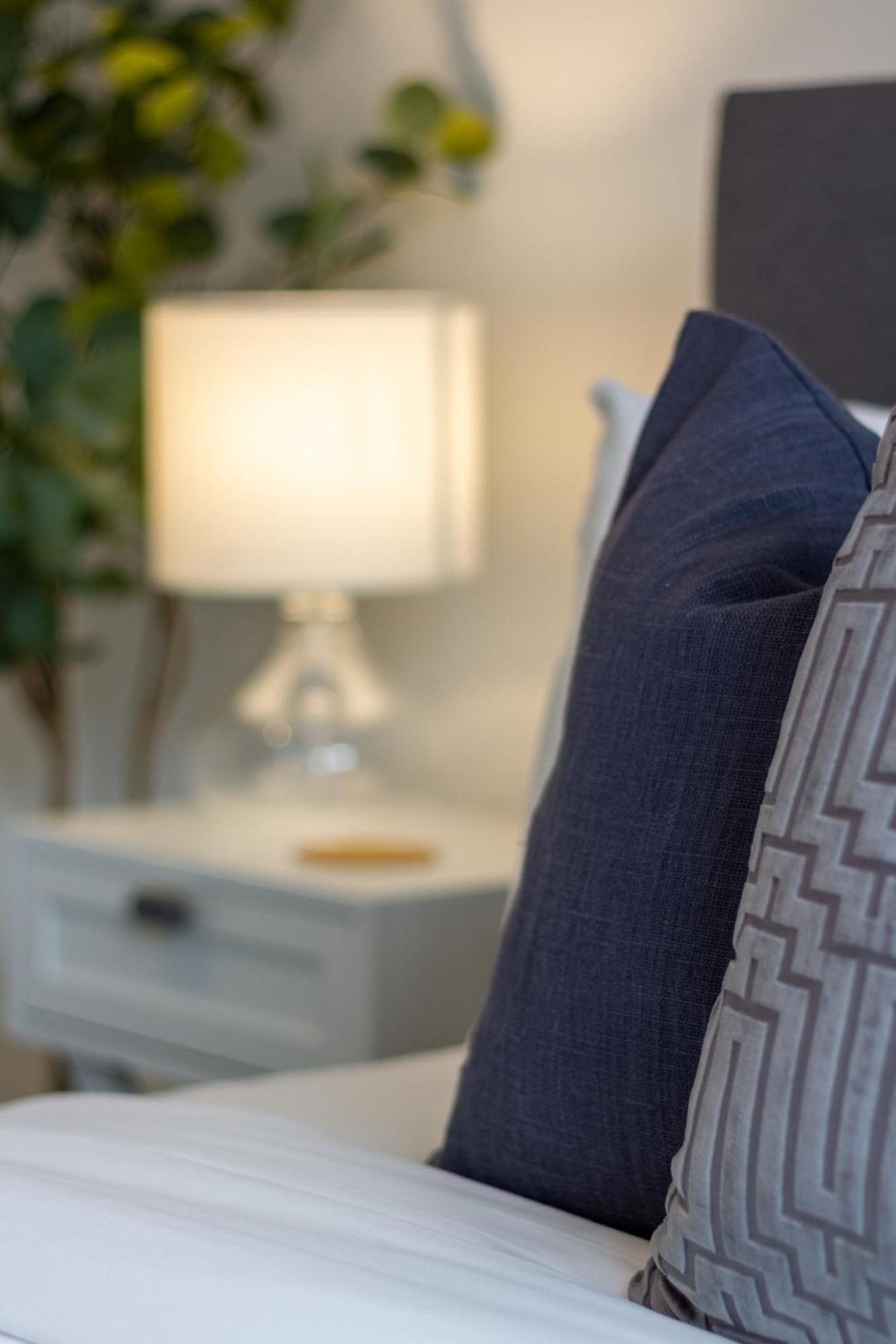 Tuam Street Treasure- 2 Bed 2 Bath Leilighet Christchurch Eksteriør bilde